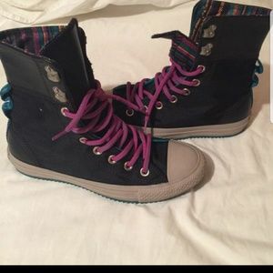 6 1/2 Converse shoes