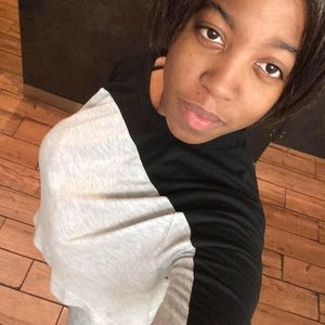 Meet your Posher, Anita