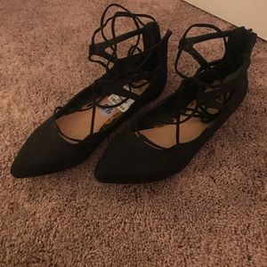 Cute strappy flats with zipper and ties