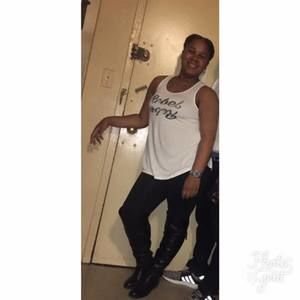 Meet your Posher, Joi