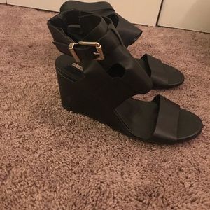 Super cute BCBG wedge heeled sandals