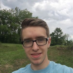 Meet your Posher, Ethan