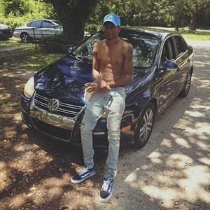 Meet your Posher, Wayne