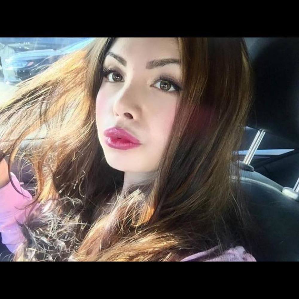 Meet your Posher, Jasmine