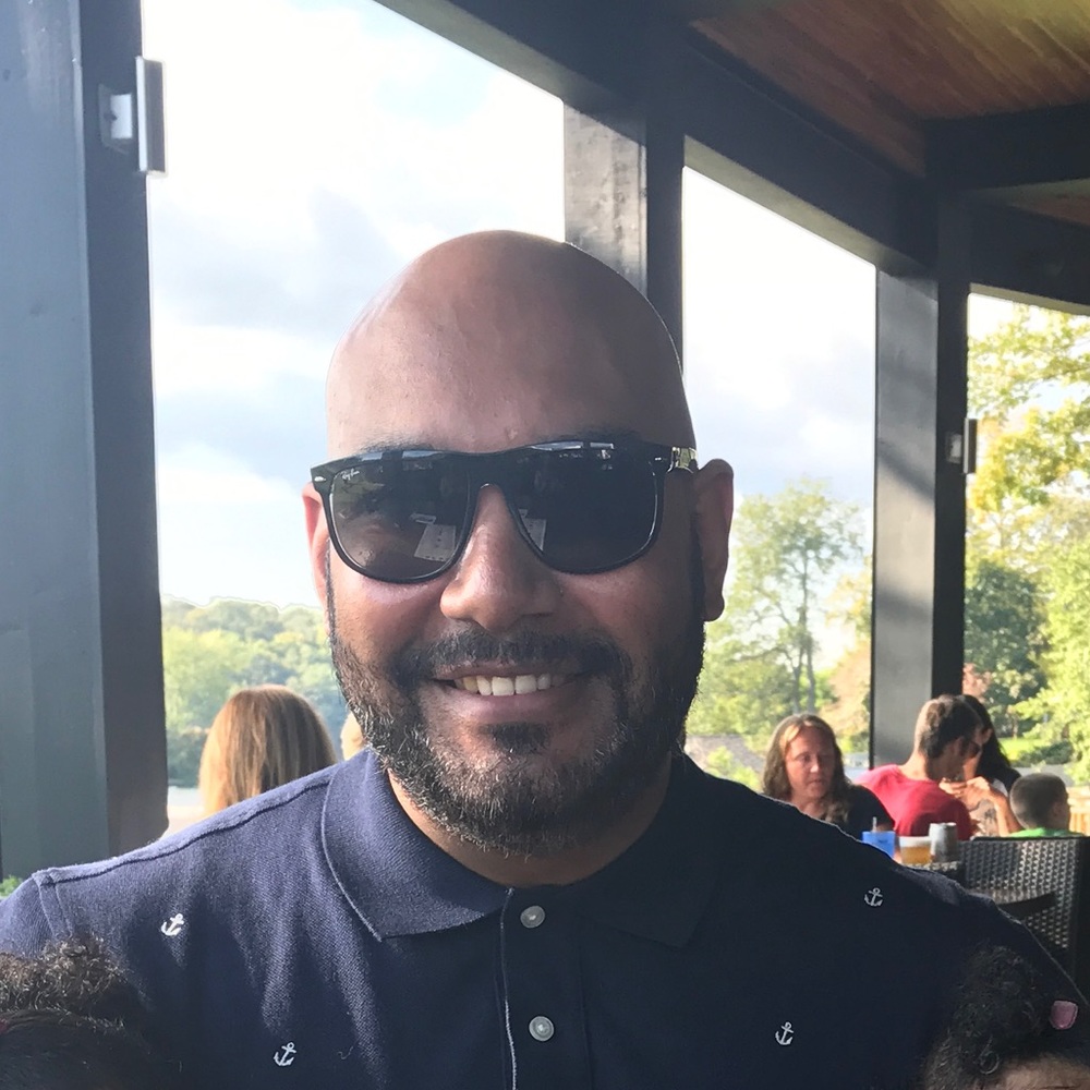 Meet your Posher, Andres