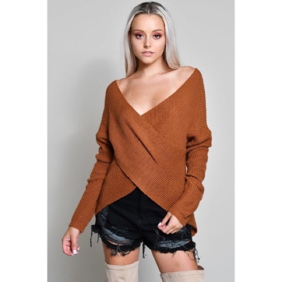 •LAST 1• Rust Reversible Cross Front Back Sweater - Picture 2 of 4