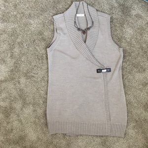 Sleeveless wrap sweater dress Sleeveless wrap sweater dress