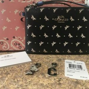 NWT🦋COACH🦋 Butterfly Wristlet with Charms NWT🦋COACH🦋 Butterfly Wristlet with Charms