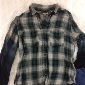 Ecote plaid button up Ecote plaid button up