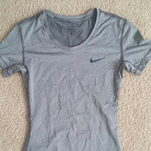 Nike workout top
