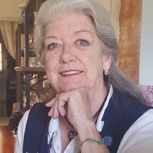 Meet your Posher, Sandra