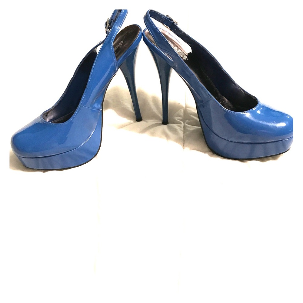Charlotte Russe SZ 8 Electric Blue Platform Pumps