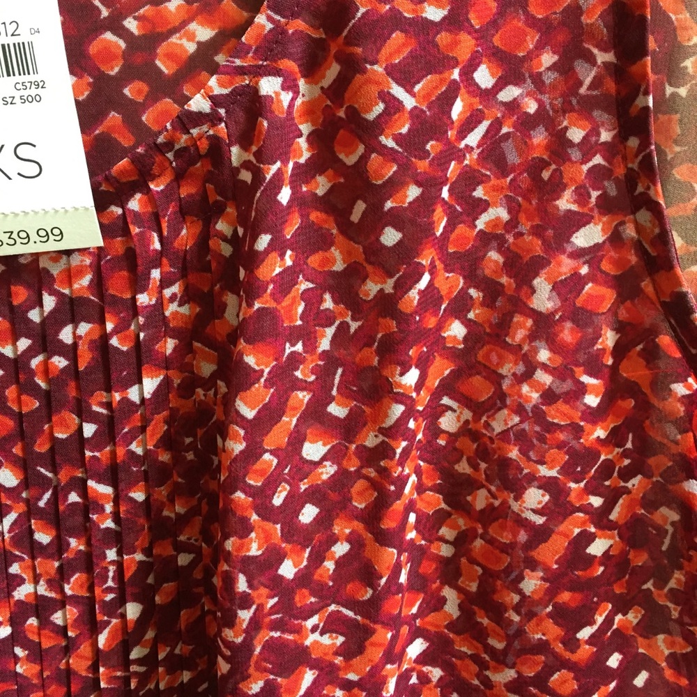 Loft xs Top - Picture 3 of 3