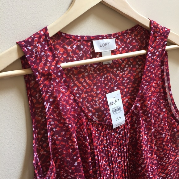 Loft xs Top - Picture 2 of 3