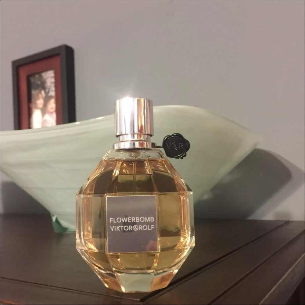 Flowerbomb.