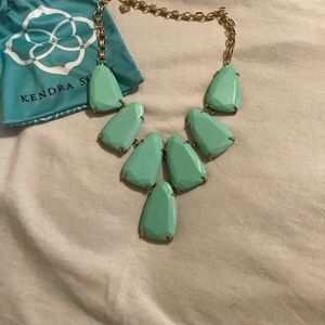 Kendra Scott Harlow in mint green