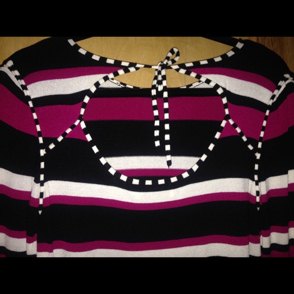 Dana Buchman Sweater Top - Picture 5 of 6