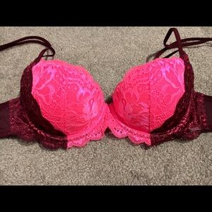 VS PINK Date Night Push Up Bra