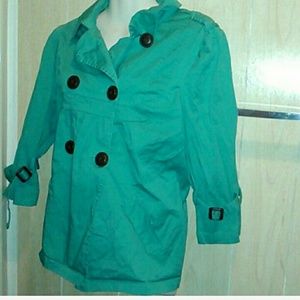 Double breasted lite-weight jacket