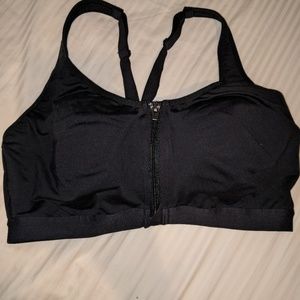 NWOT VICTORIA'S SECRET THE KNOCKOUT FRONT CLOSE36C