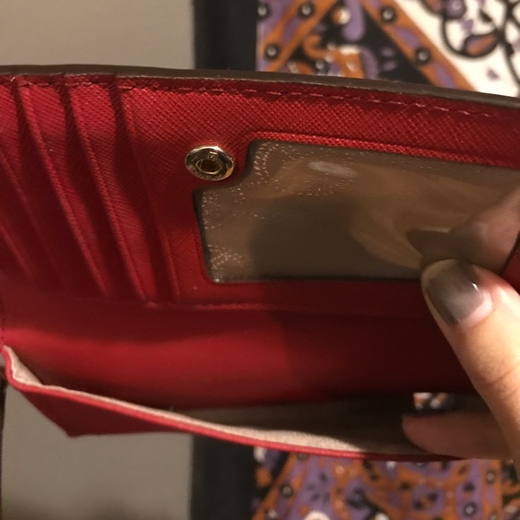♥️ Michael Kors Red Wristlet Wallet ♥️ - Picture 6 of 6