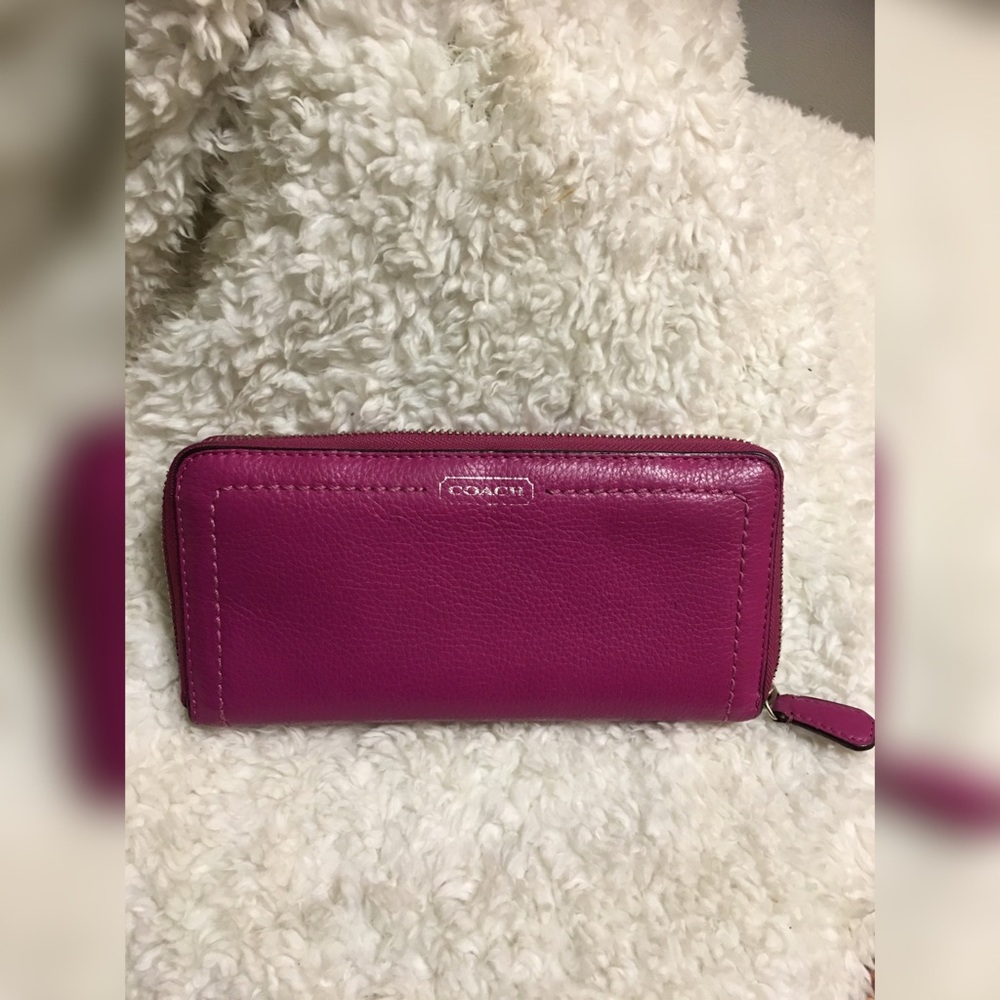 COACH Wallet (Pink)