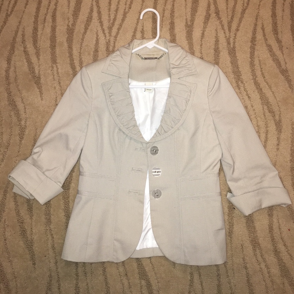 Size 2 Blazer. White House Black Market