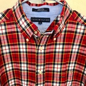 Tommy Hilfiger Flannel-like Red Plaid L/S Shirt XL