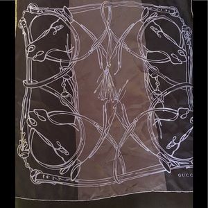 NWT Gucci Women's Equestrian Print Horsebit Scarf NWT Gucci Women's Equestrian Print Horsebit Scarf