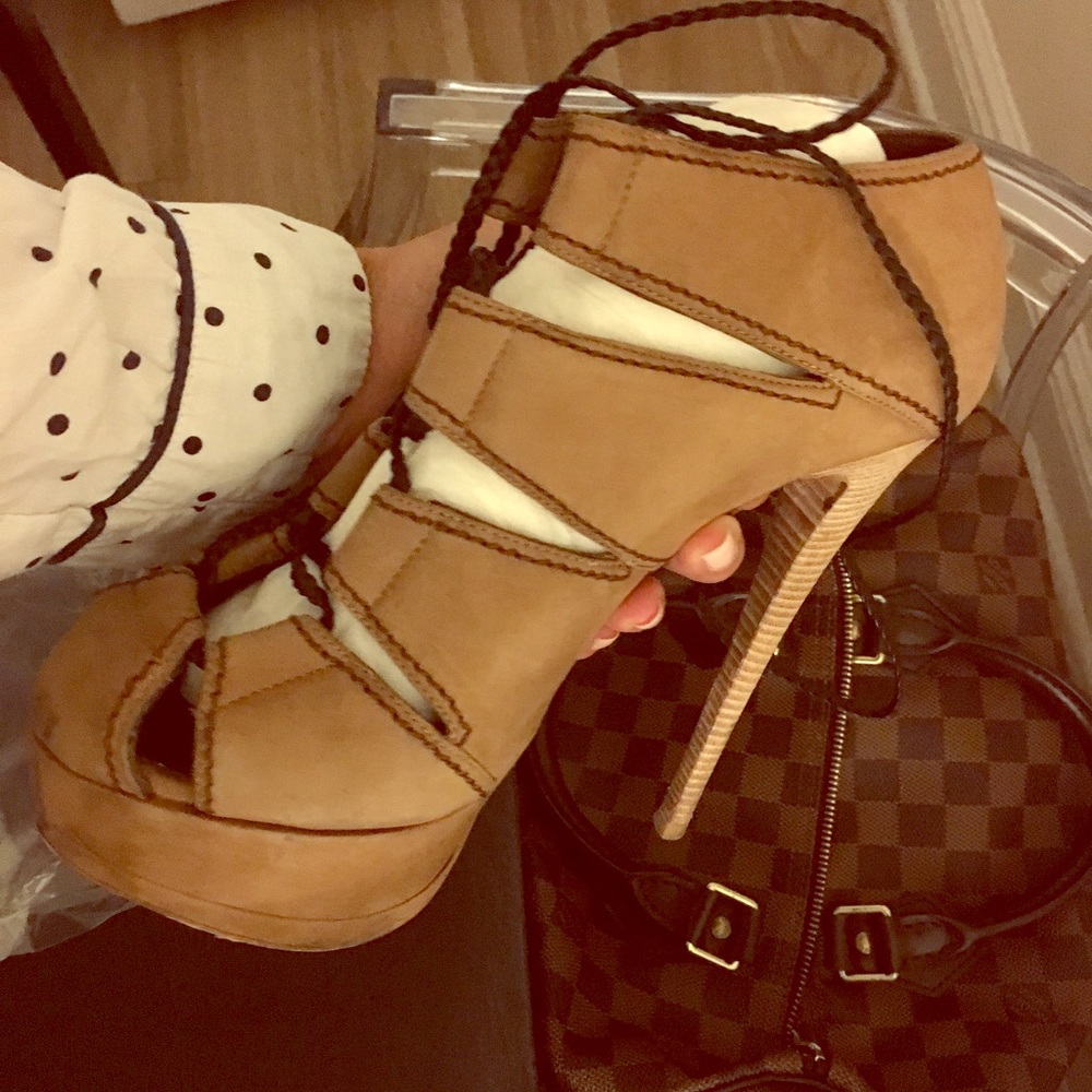 Giuseppe's Caged Bootie Lace Up Heel