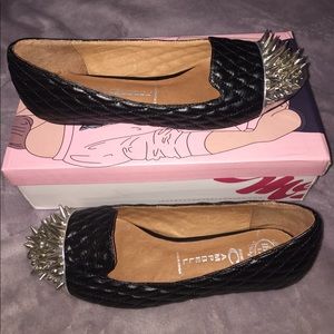 Jeffrey Campbell The Crown 2