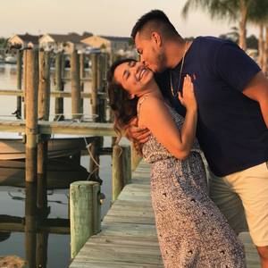 Meet your Posher, Carlos