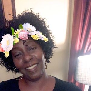 Meet your Posher, Zelma