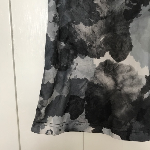 Lululemon Racerback Tank - Picture 2 of 5