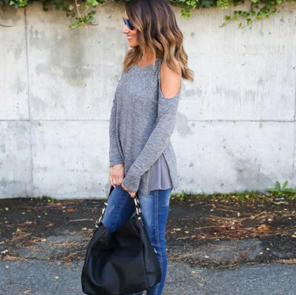1 LEFT✨GRAY COLD SHOULDER TOP - Picture 2 of 4