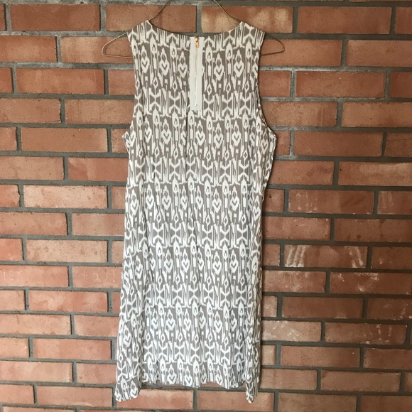 Light Patterned Dress - Picture 2 of 2