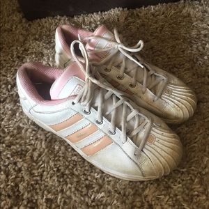 🔴Adidas athletic shoes