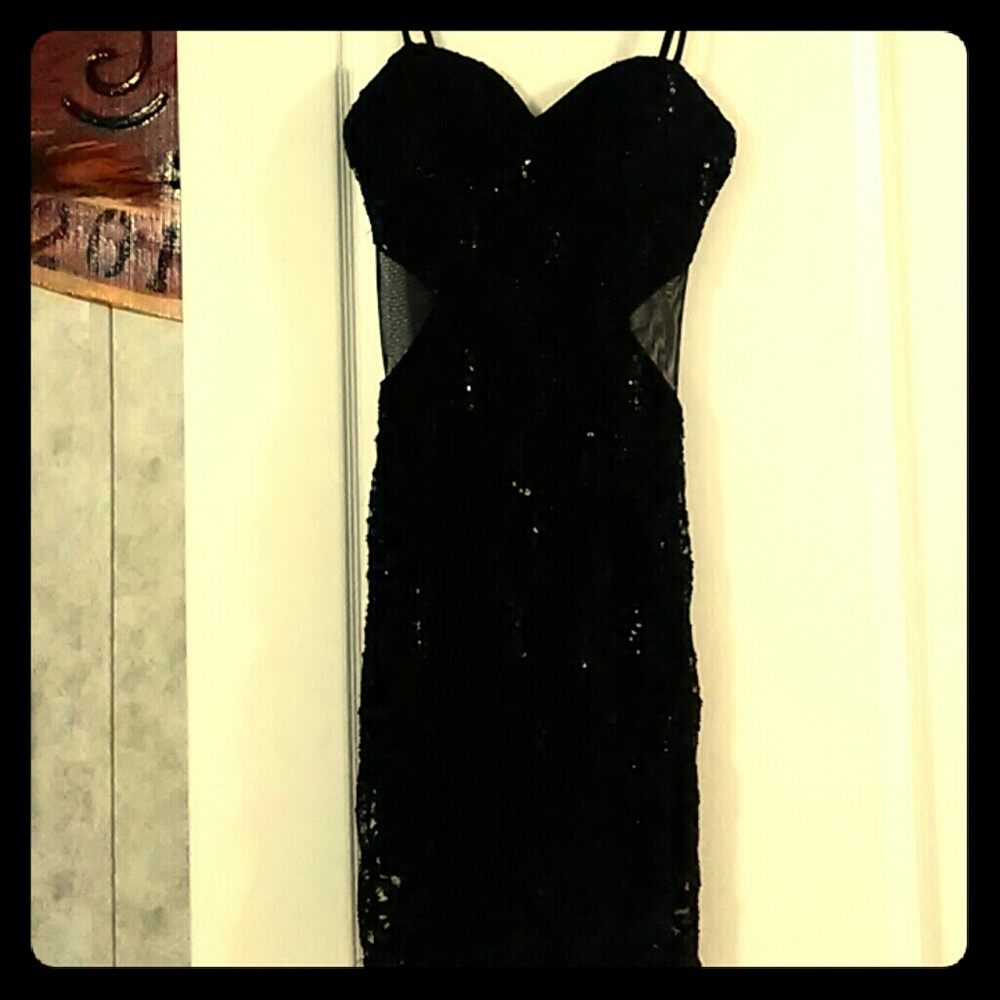 Black lace dress