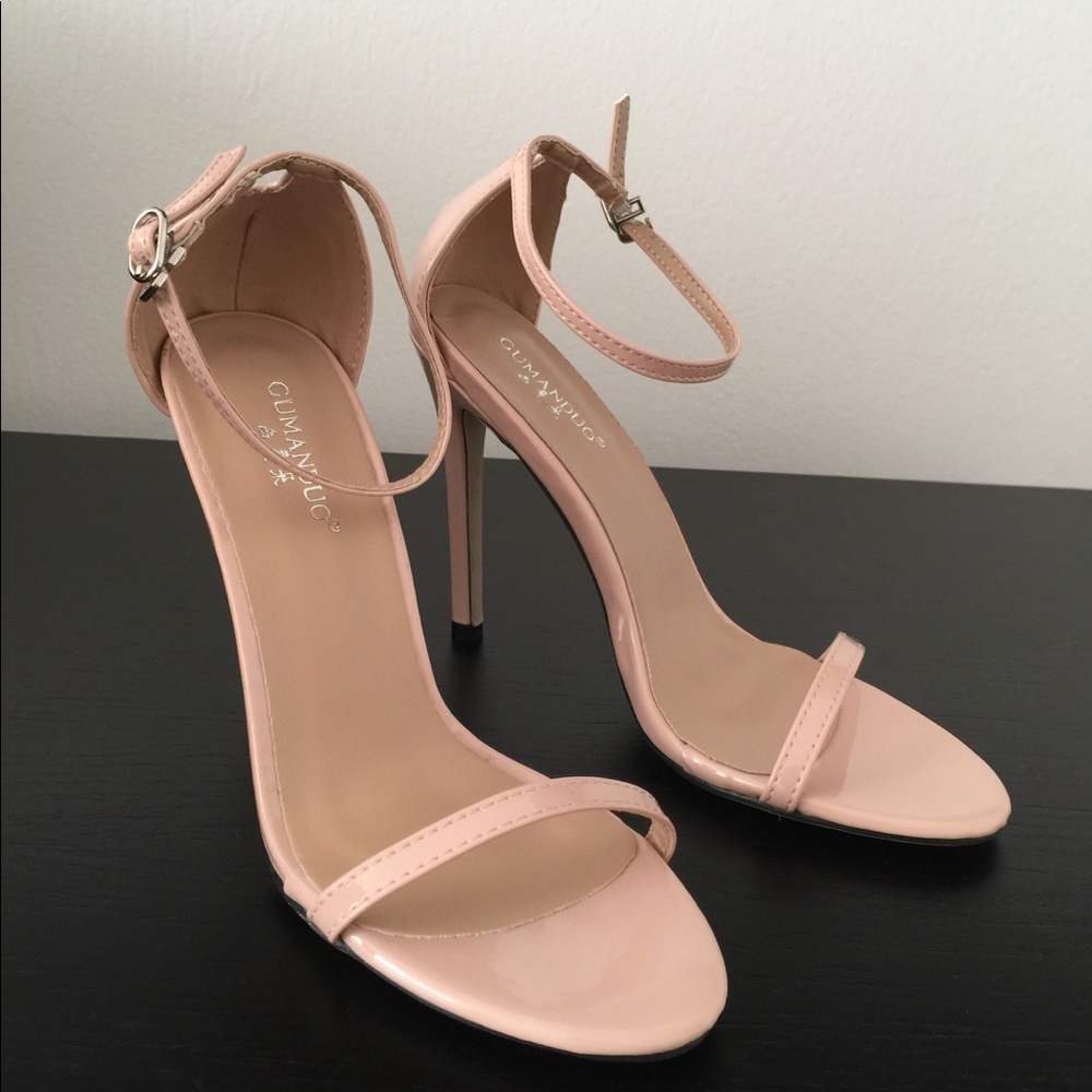 Beautiful nude sandal