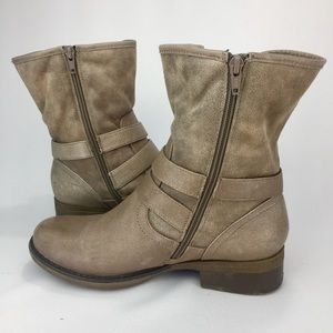 bare traps hailie bootie