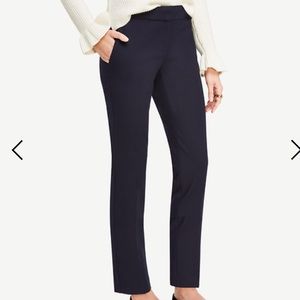 Ann Taylor navy ankle pants size 8