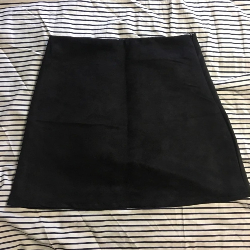 Boohoo suede mini skirt