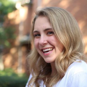 Meet your Posher, Elly