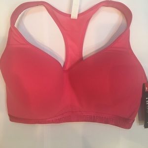 under armor sports bra: 34DD high impact support