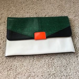 Banana Republic Clutch -NWOT Banana Republic Clutch -NWOT