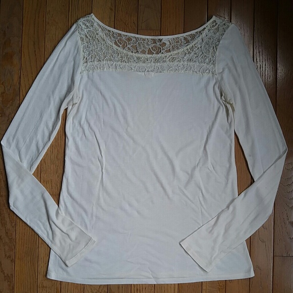 ♦ 3 for $15 J. Crew Lace Insert Tee - Picture 2 of 8