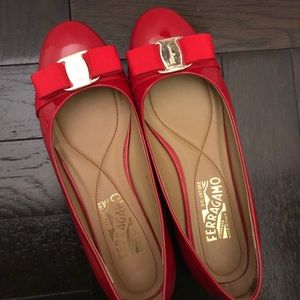 Great condition Salvatore-Ferragamo flat!