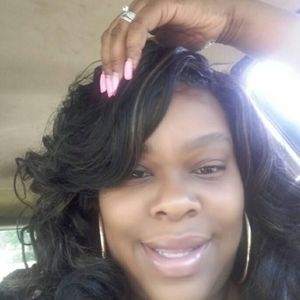 Meet your Posher, Annie