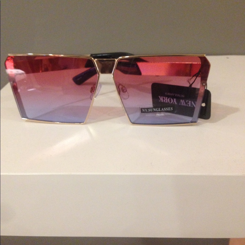 Faded colors women's sunglasses