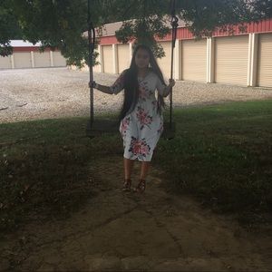 Meet your Posher, Roxana